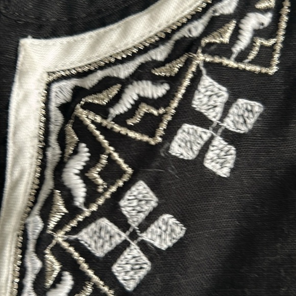Price drop 29%off Linen Talbots sleeveless black white embroidery top sz 10 - Picture 7 of 10